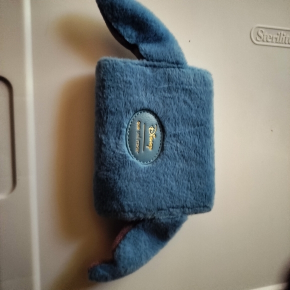 Loungefly Fuzzy Stitch Backpack & Wallet - Box Lunch Exclusive - Picture 13 of 14